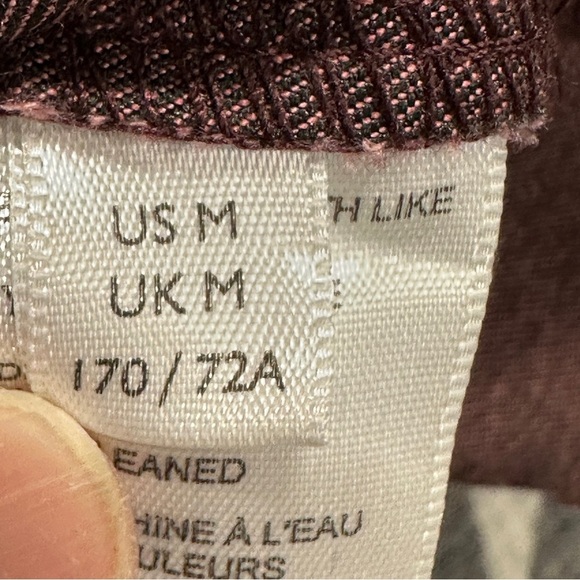 Urban Outfitters miniskirt, floral, MCM, cotton blend, size med. - Picture 9 of 10